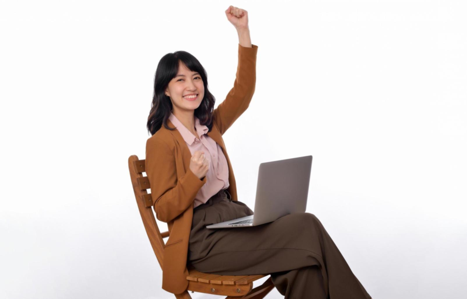 Financial progress tracking and goal setting